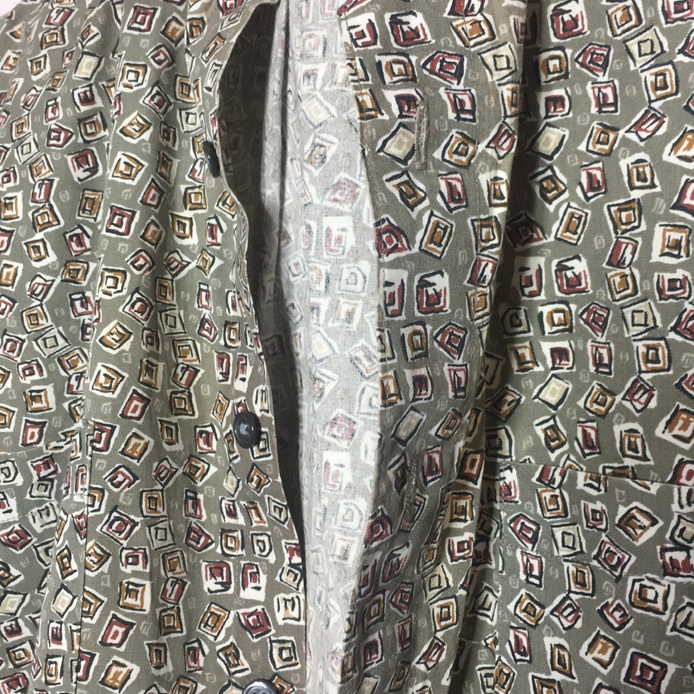 Perry Ellis Button down - Picture 4 of 4